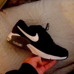 Women’s Nike air max excee